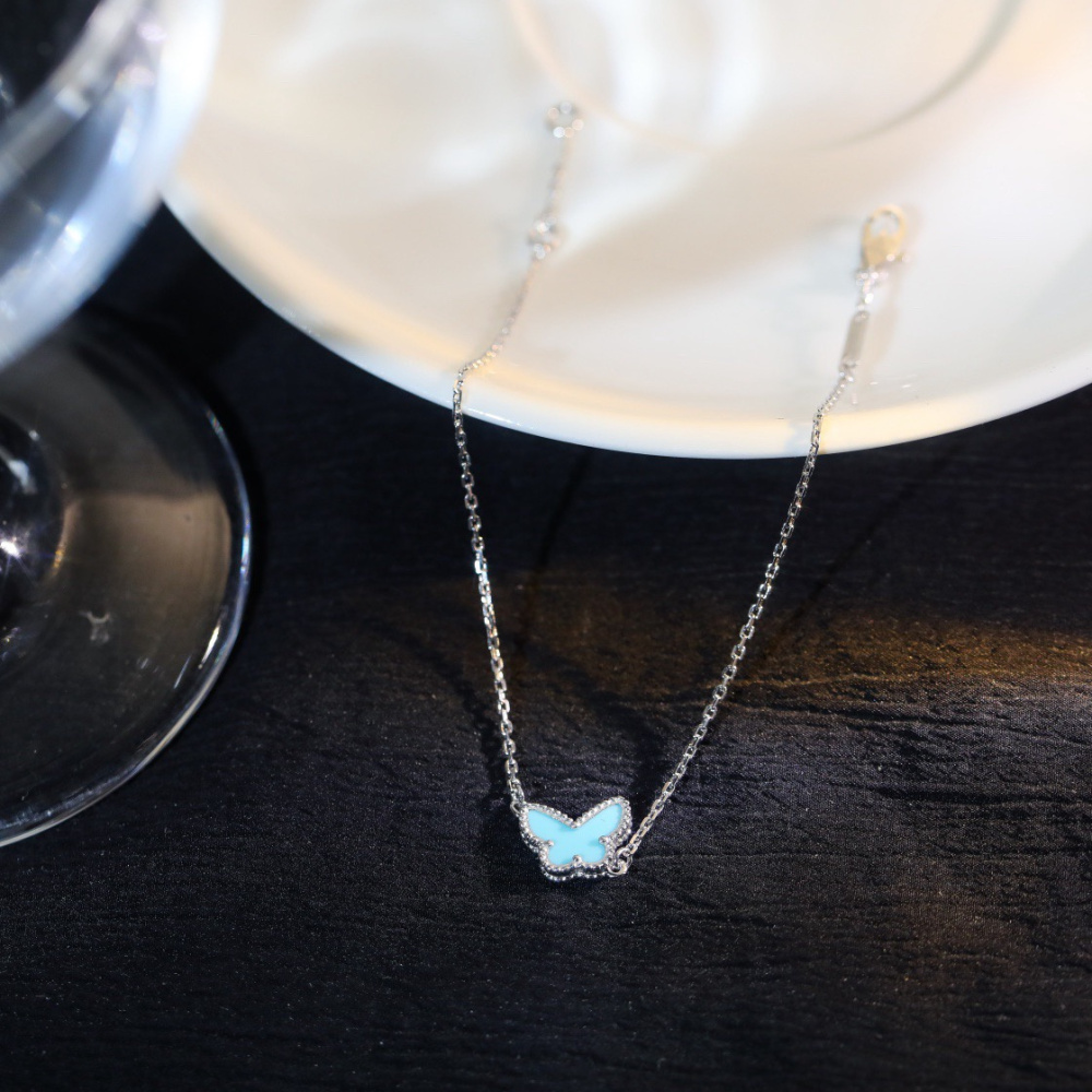 高仿首飾VanCleef&Arpels*ARF80400蝴蝶綠松石白金手鏈