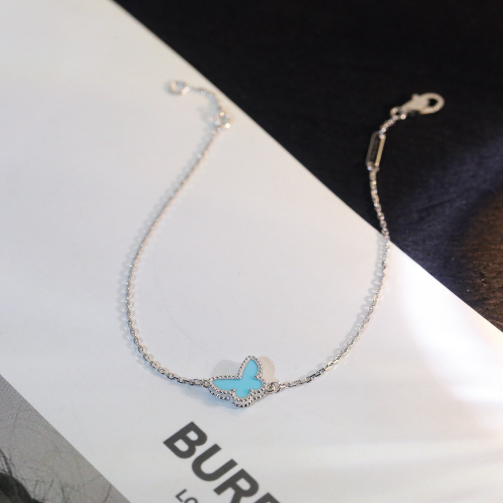 高仿首飾VanCleef&Arpels*ARF80400蝴蝶綠松石白金手鏈