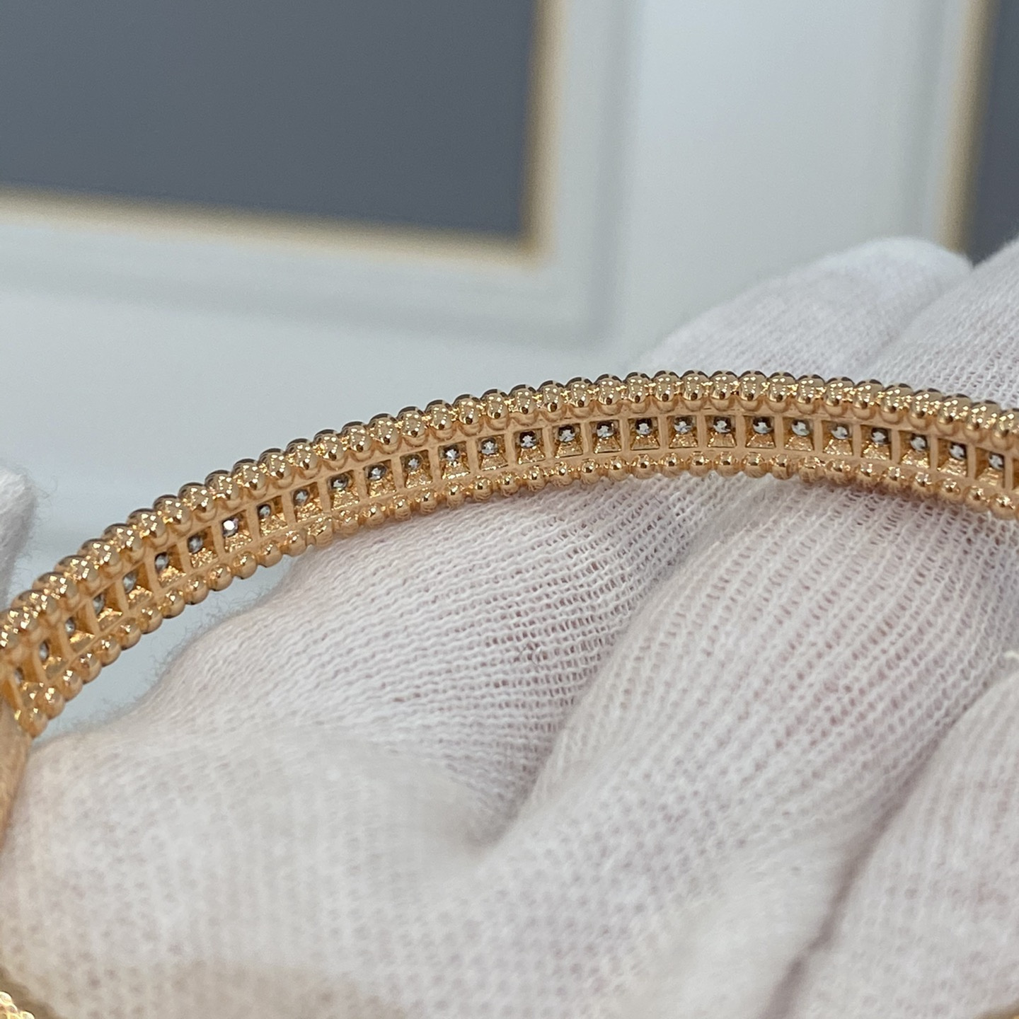 高仿首飾VanCleef&Arpels*RP27D00單排鑲鑽玫瑰金手鐲