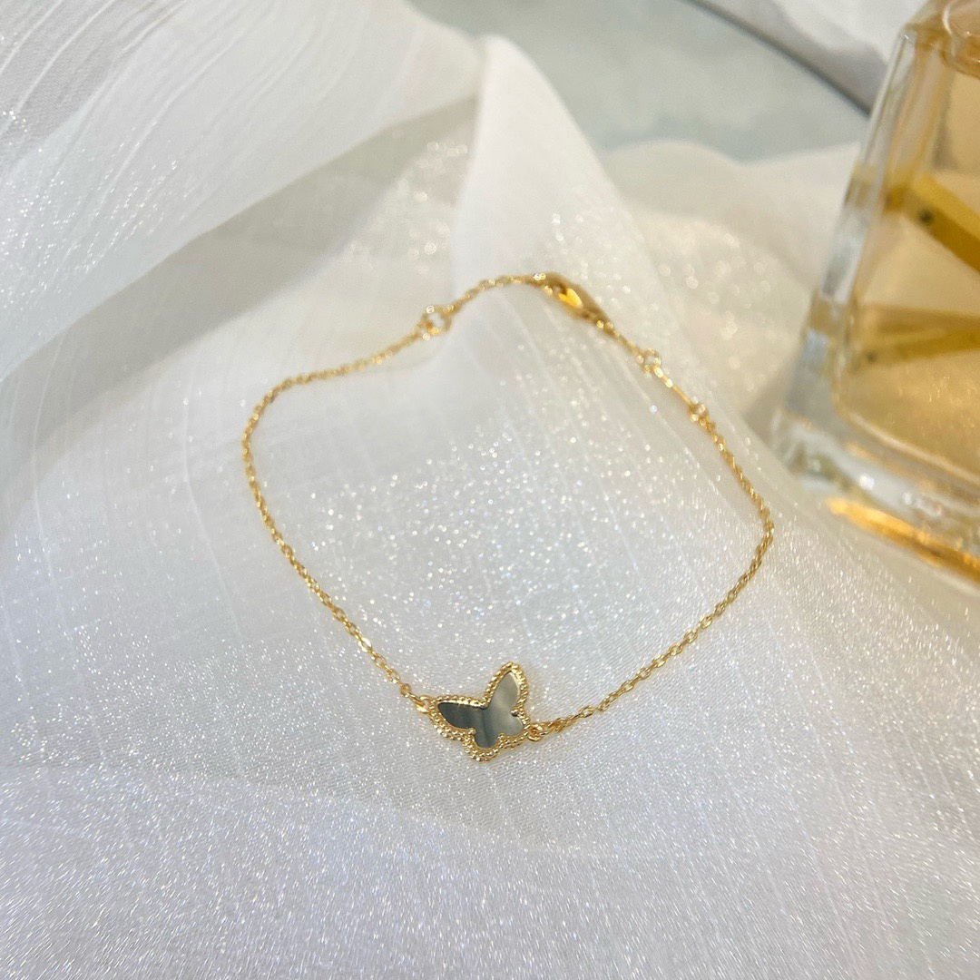 高仿首飾VanCleef&Arpels*RP9VB00蝴蝶貝母玫瑰金手鏈
