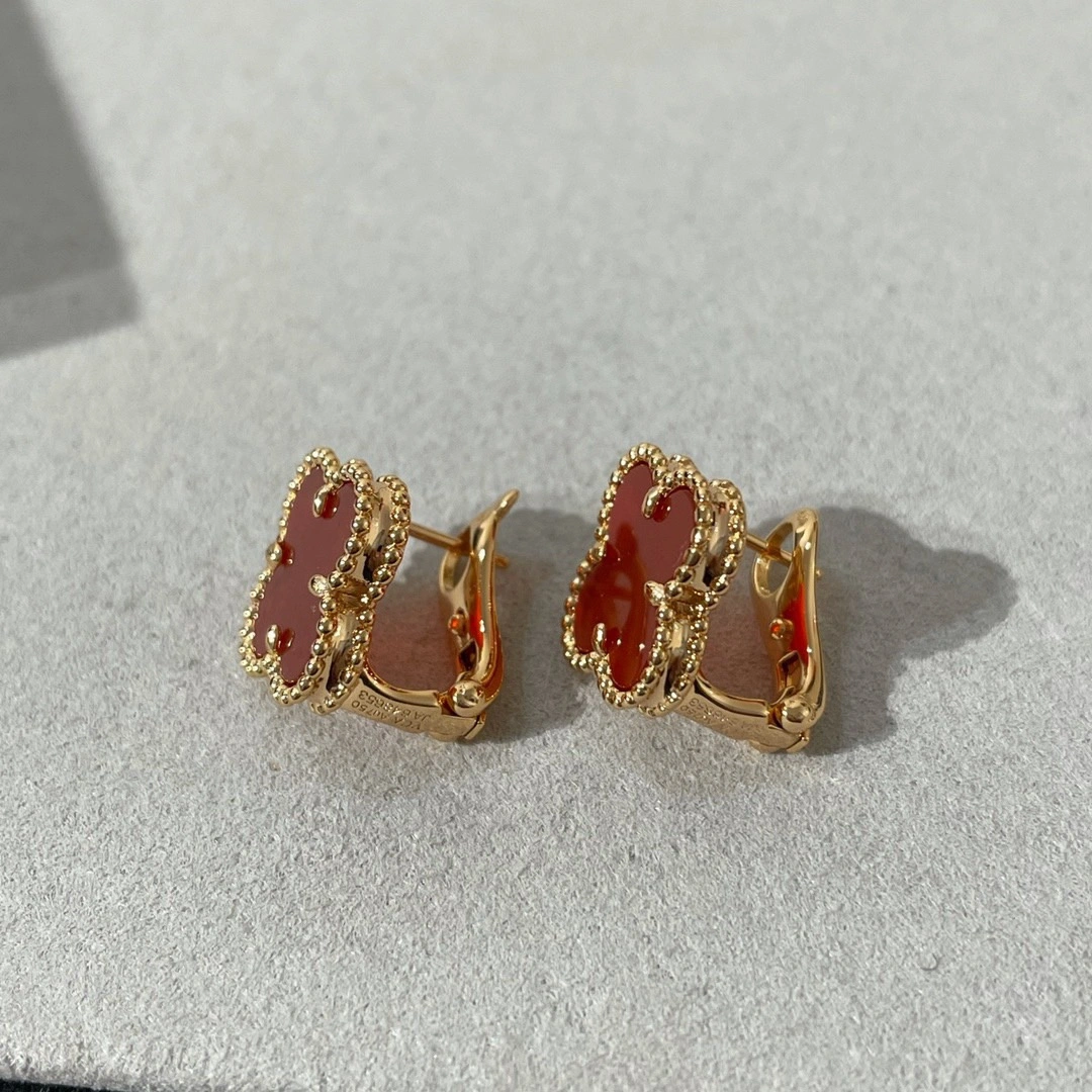 VCA Alhambra 不對稱 motif 雙 motif 耳環工藝