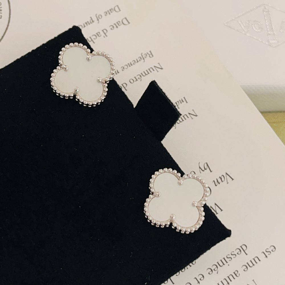 高仿首飾VanCleef&Arpels*RF48600貝母耳釘白金款大號