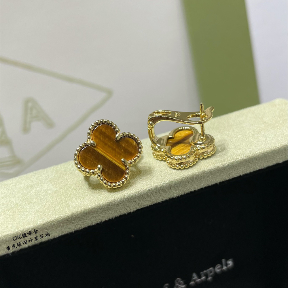 高仿首飾VanCleef&Arpels*RD40500虎眼石耳釘黃金款大號