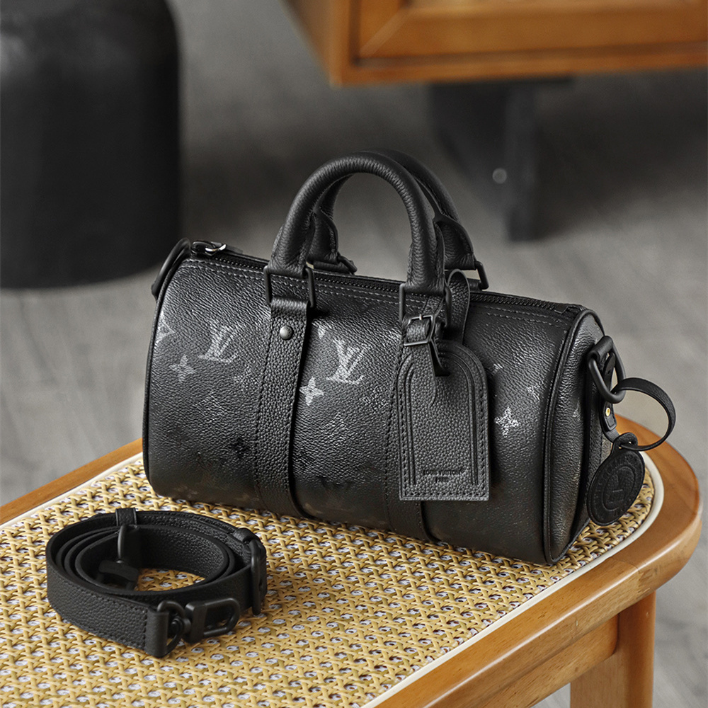 高仿LV*Keepall25系列M28369男士單肩包免檢版