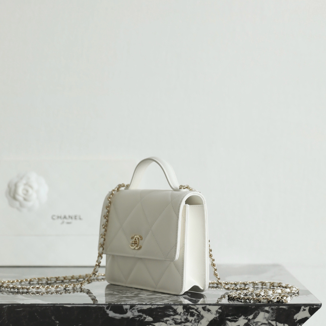 高仿Chanel*25K系列AP4935小球牛皮雙肩背囊白色免檢版