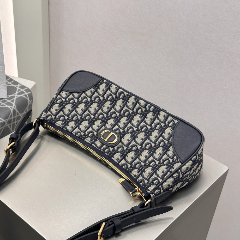 高仿Dior*30Montaigne系列S2398M928單肩腋下包Mini免檢版