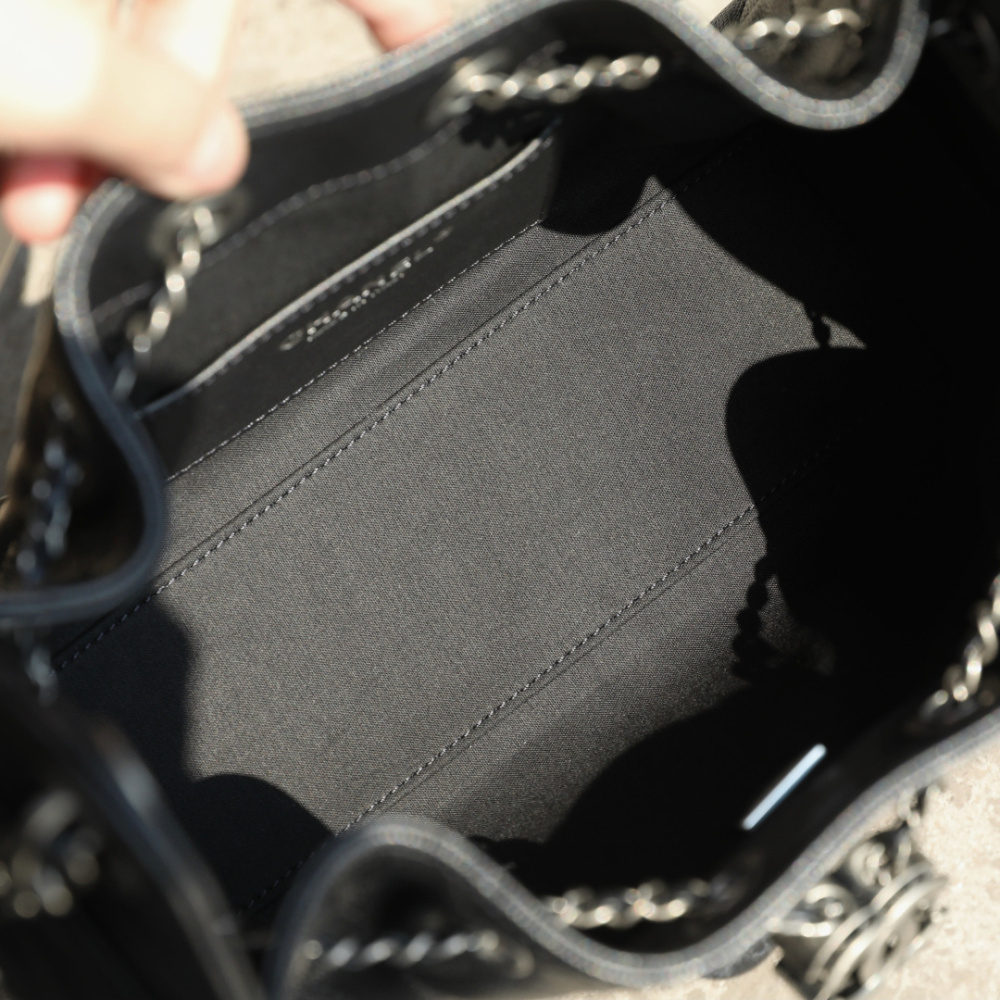 高仿Chanel*26C/25Bag系列AS5631小牛皮單肩包黑色銀扣Mini免檢版