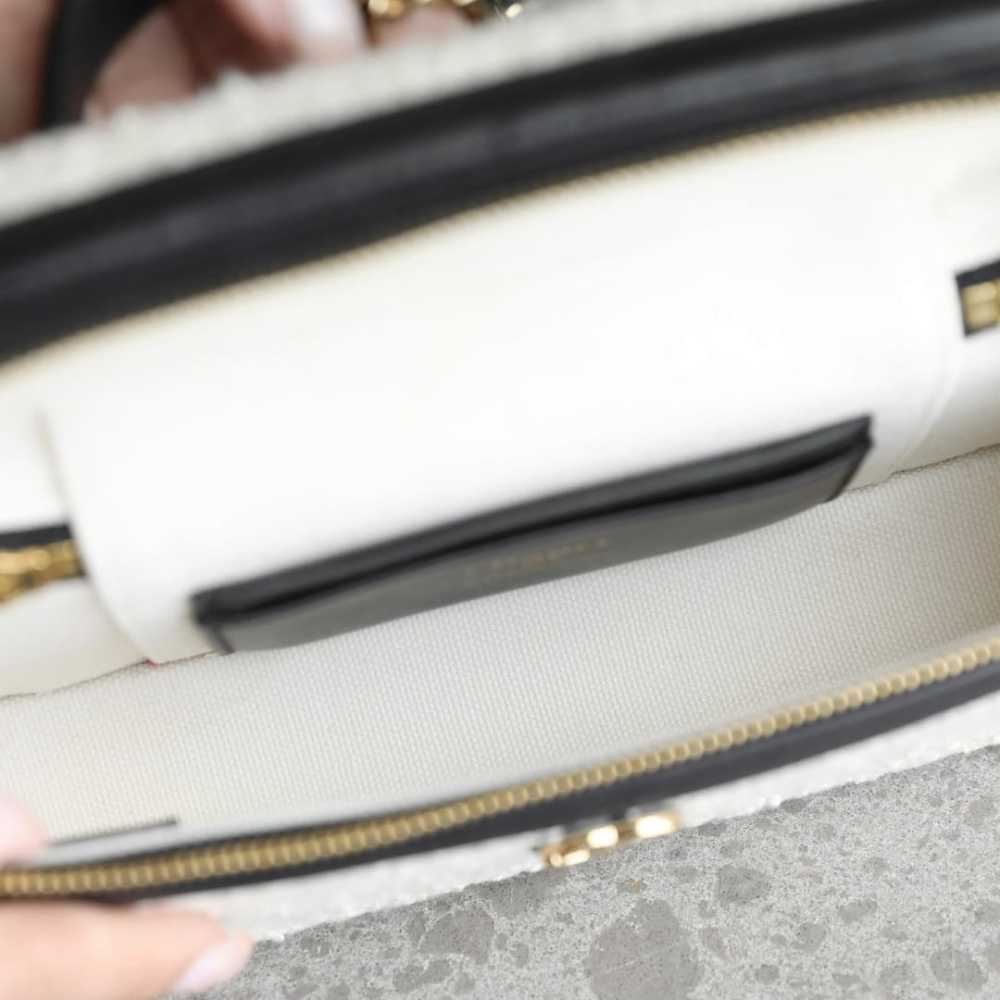 高仿Chanel*26M系列AP5164軟呢拼皮化妝包黑白色免檢版
