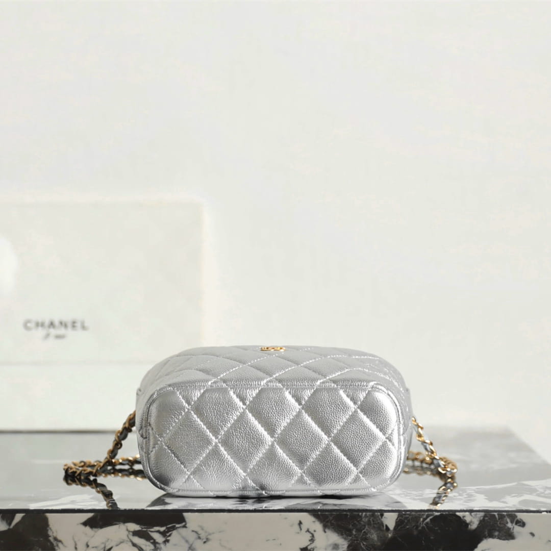 高仿Chanel 26P Hobo 銀色五金細節