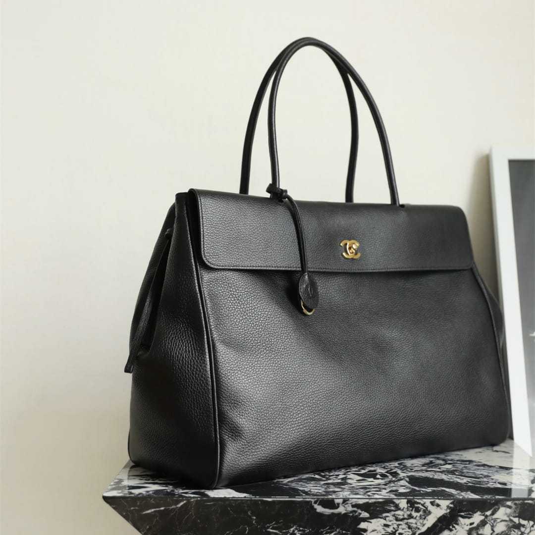 高仿Chanel*26S系列AS6289粒面小牛皮單肩包黑色大號免檢版