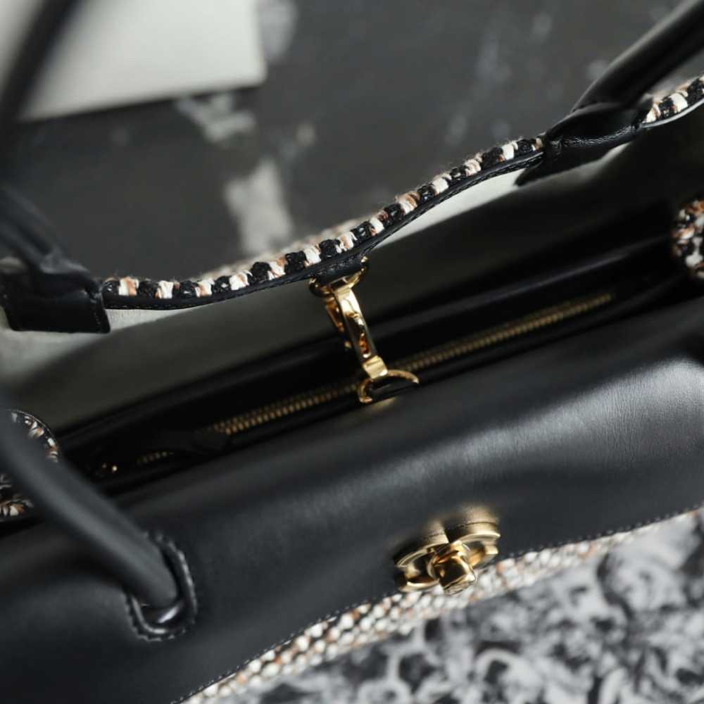 高仿Chanel*26S系列AS6288軟呢拼皮單肩包免檢版