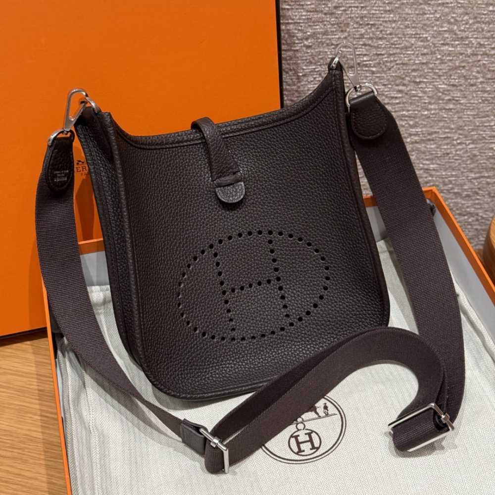 高仿Hermes*Evelyne23系列H087941CK46烏木色銀扣純手工