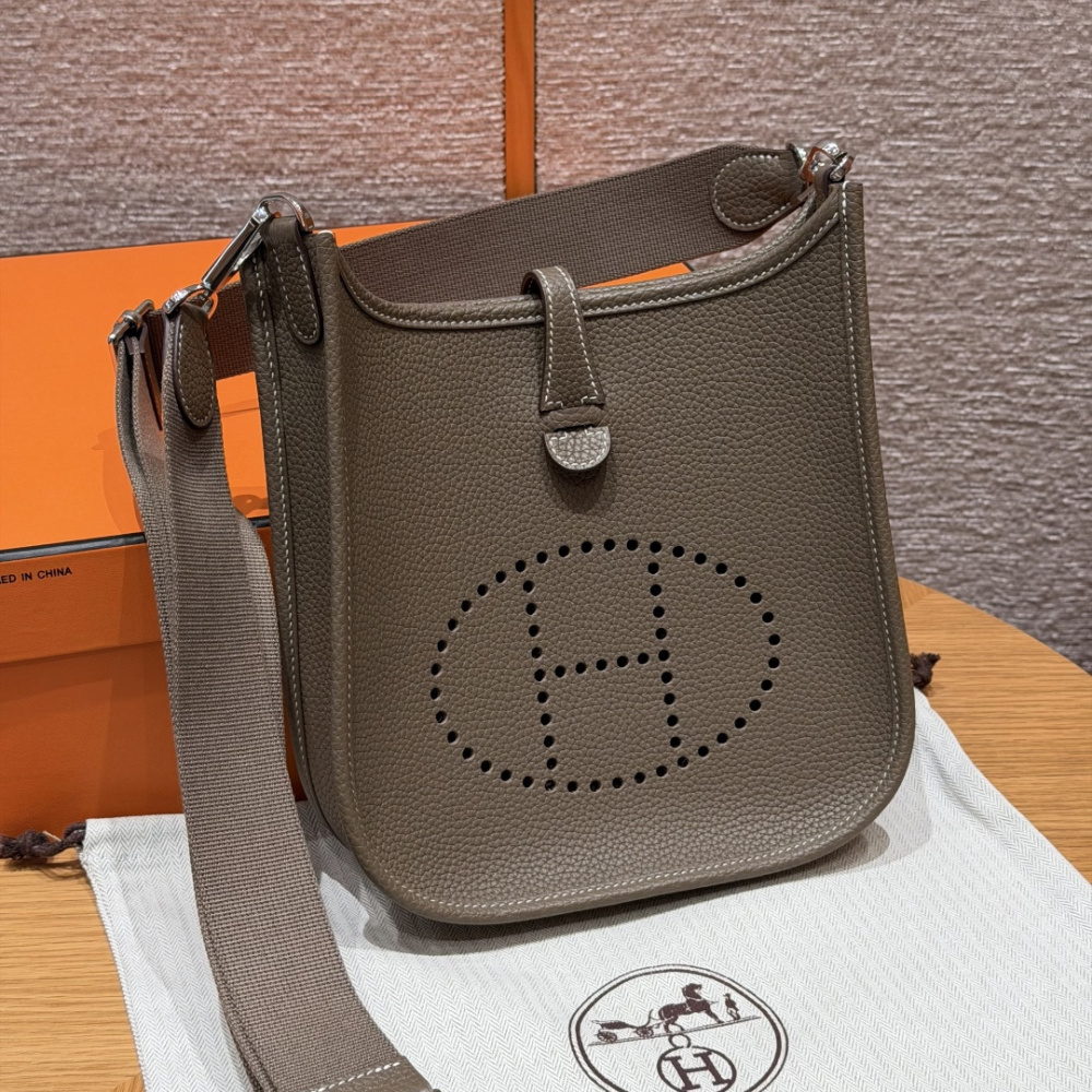 高仿Hermes*Evelyne23系列H087941CK18大象灰銀扣純手工