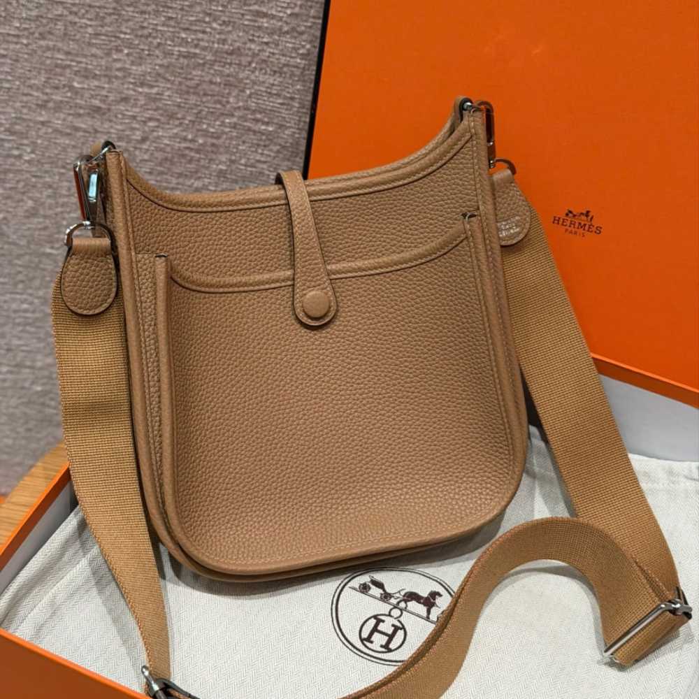 高仿Hermes*Evelyne23系列H087941CK1H餅乾色銀扣純手工
