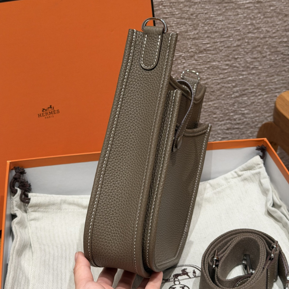 高仿Hermes*Evelyne23系列H087941CK18大象灰銀扣純手工