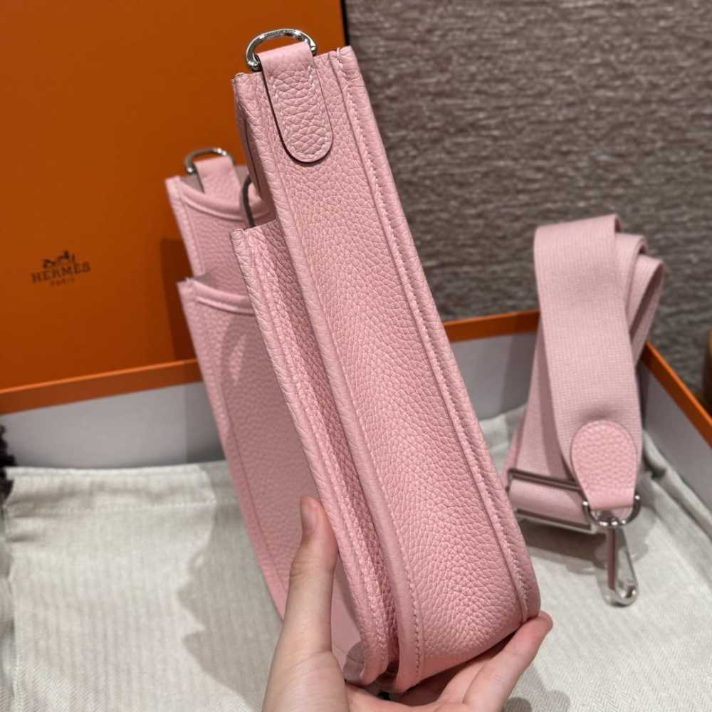 高仿Hermes*Evelyne23系列H087941CK3Q櫻花粉銀扣純手工
