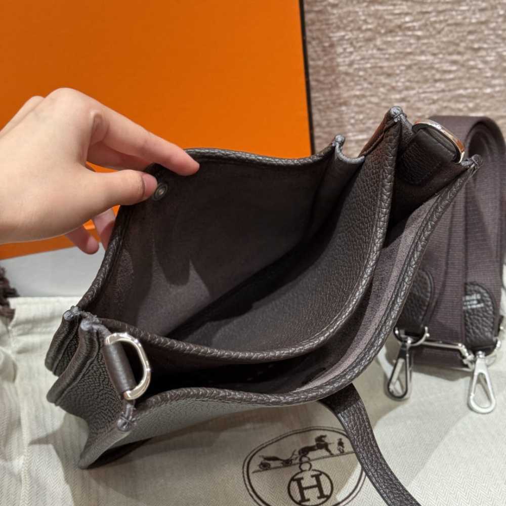 高仿Hermes*Evelyne23系列H087941CK46烏木色銀扣純手工