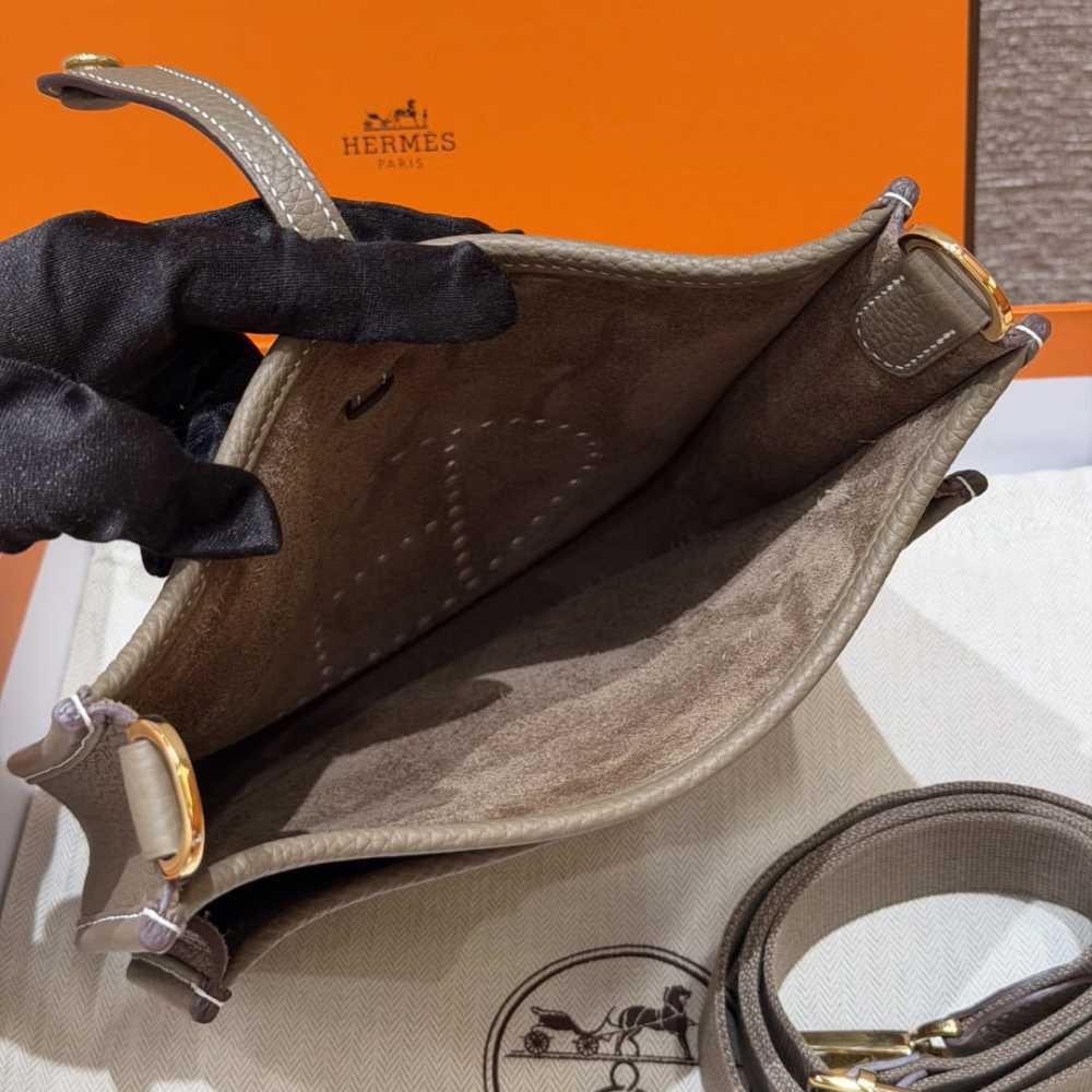 高仿Hermes*Evelyne23系列H087941CK18大象灰金扣純手工