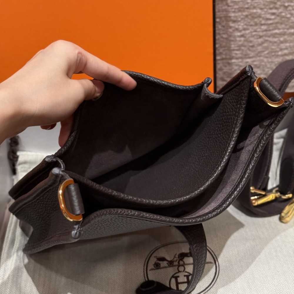 高仿Hermes*Evelyne23系列H087941CK46烏木色金扣純手工