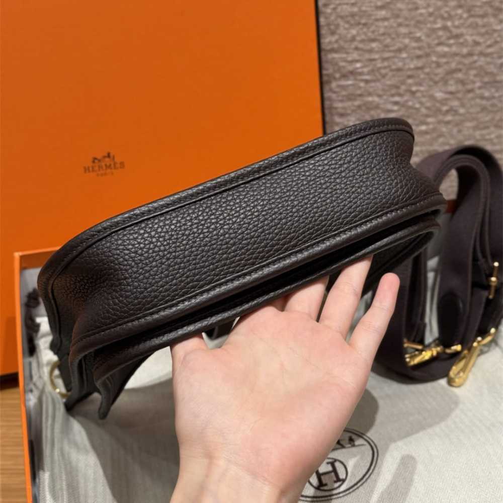 高仿Hermes*Evelyne23系列H087941CK46烏木色金扣純手工
