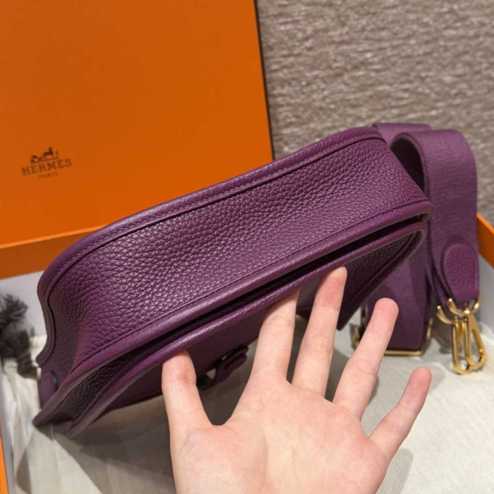 高仿Hermes*Evelyne23系列H087941CK5P海葵紫金扣純手工