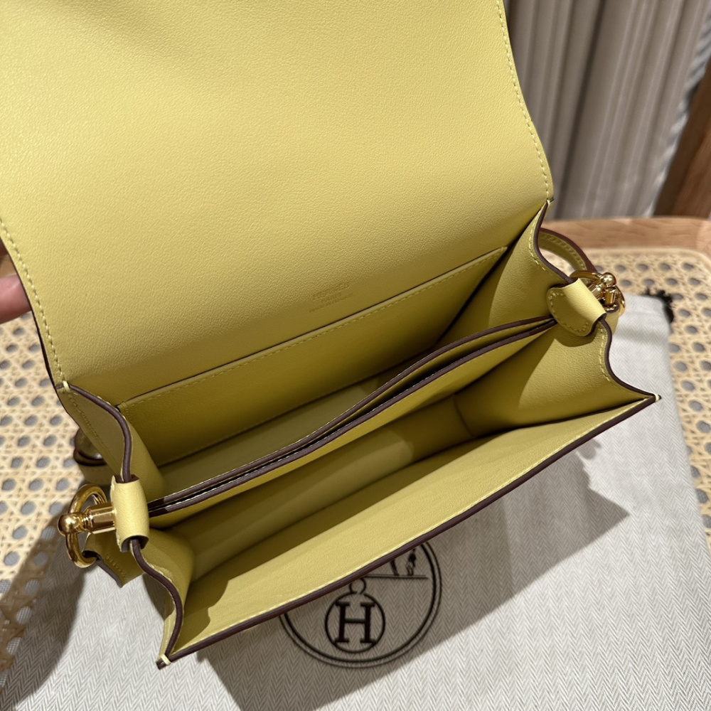 高仿Hermes*Roulis19系列H070509CK1Z小雞黃金扣山羊皮純手工