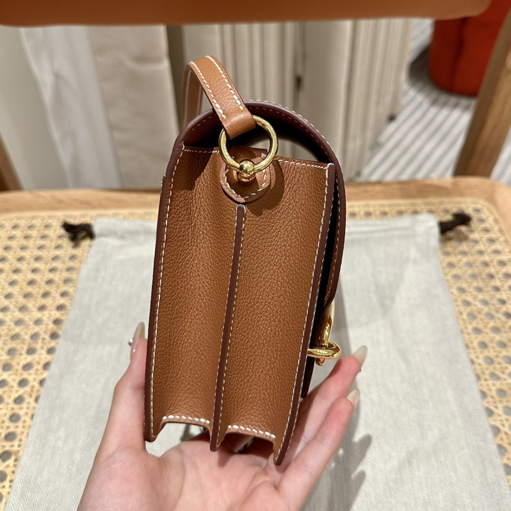 高仿Hermes*Roulis19系列H070509EP37金棕色金扣小牛皮純手工