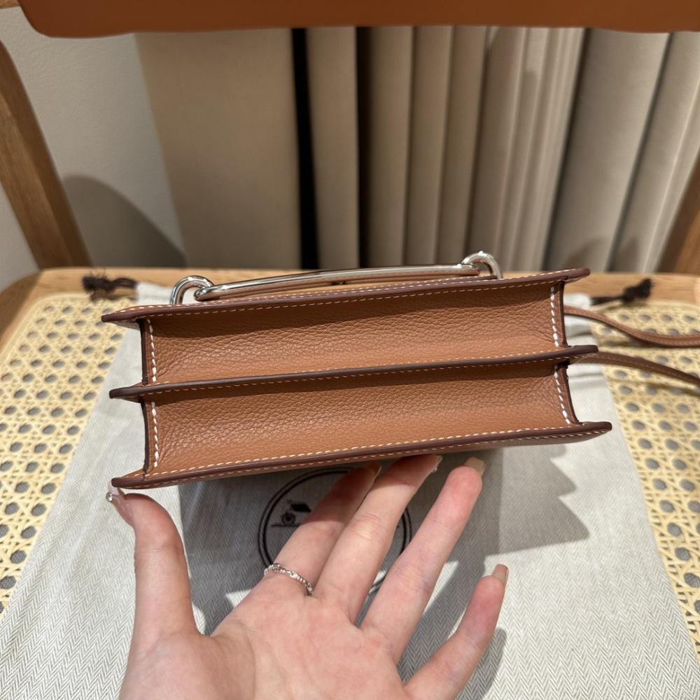高仿Hermes*Roulis19系列H070509CK37金棕色銀扣山羊皮純手工