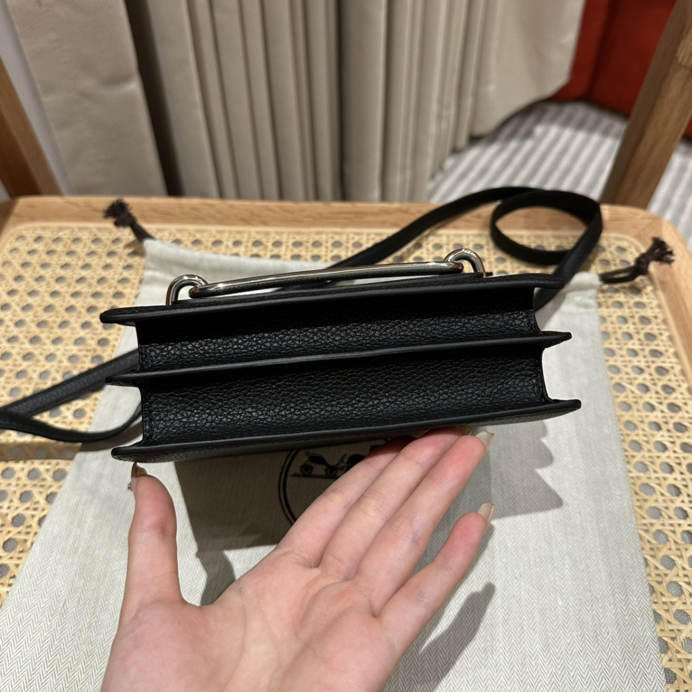 高仿Hermes*Roulis19系列H070509TC89黑色銀扣小牛皮純手工