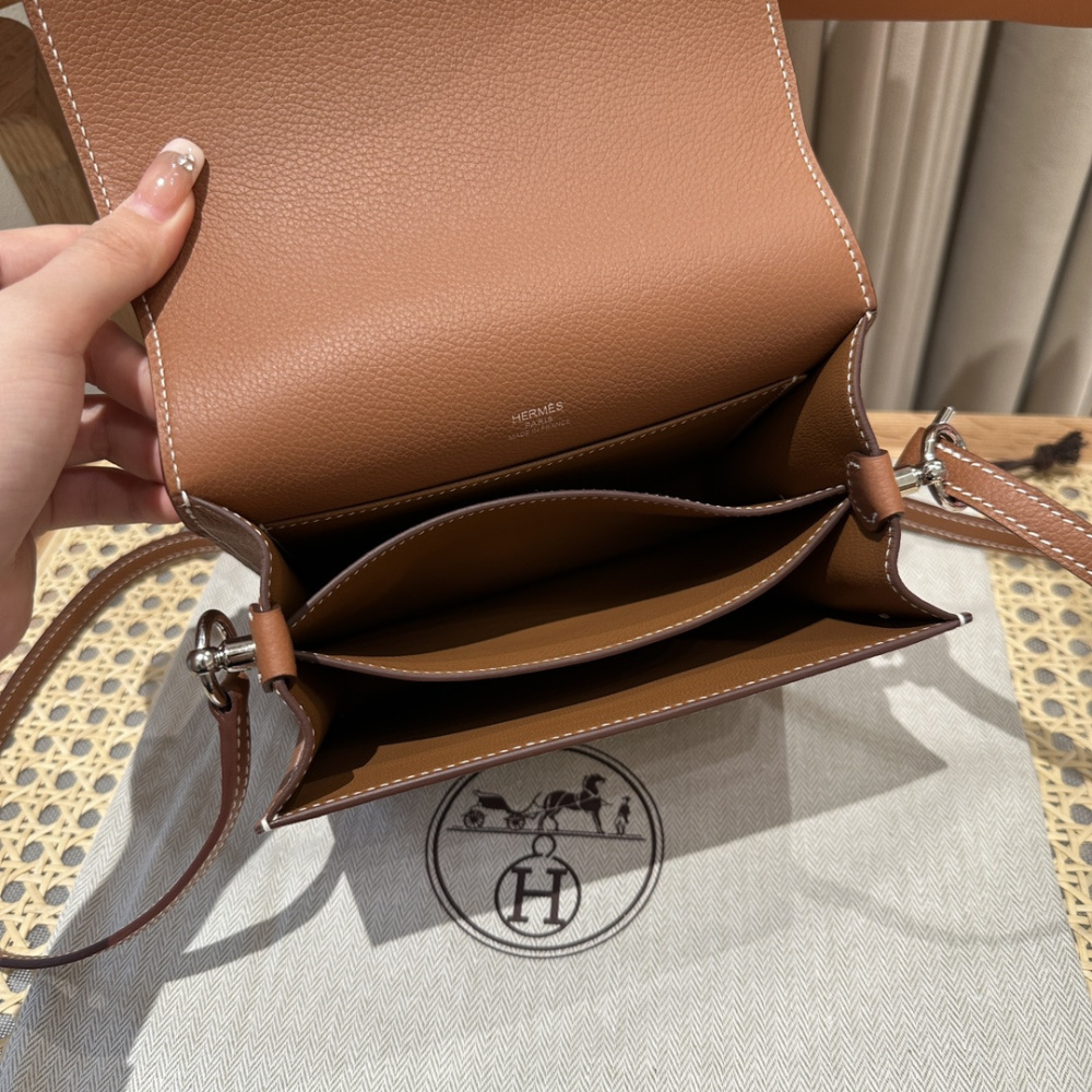 高仿Hermes*Roulis19系列H070509CK37金棕色銀扣山羊皮純手工