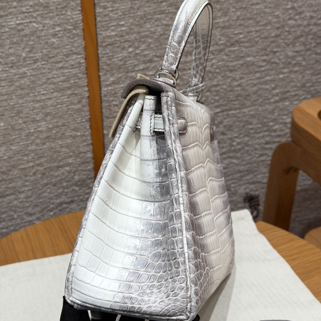 高仿Hermes*Kelly25系列H043220N50喜馬拉雅銀扣鱷魚皮純手工