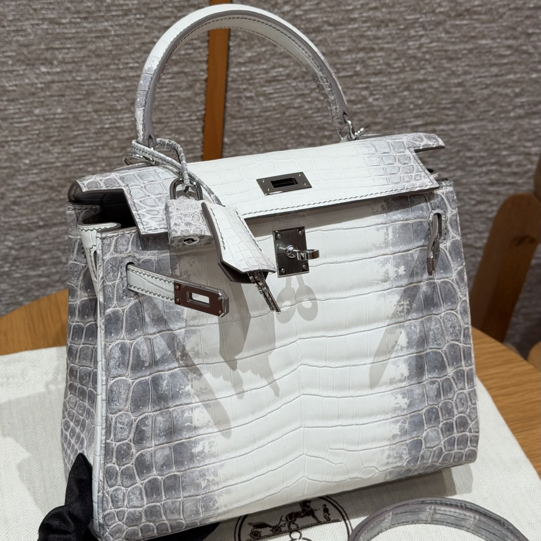 高仿Hermes*Kelly25系列H043220N50喜馬拉雅銀扣鱷魚皮純手工