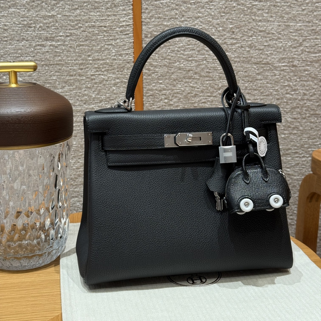 高仿Hermes*Kelly28系列H043230TC89黑色銀扣牛皮純手工