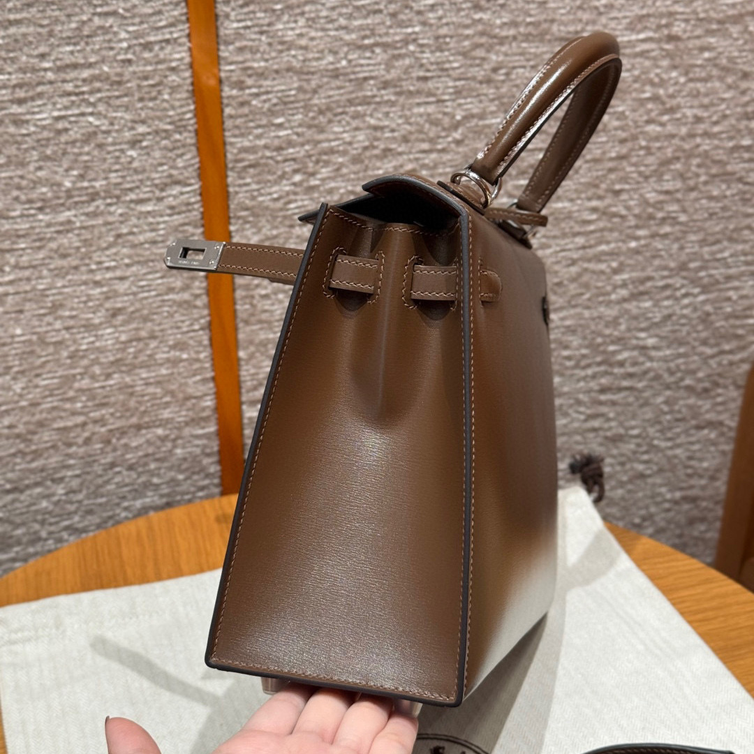 高仿Hermes*Kelly25系列H043110BO3G栗子色牛皮銀扣純手工
