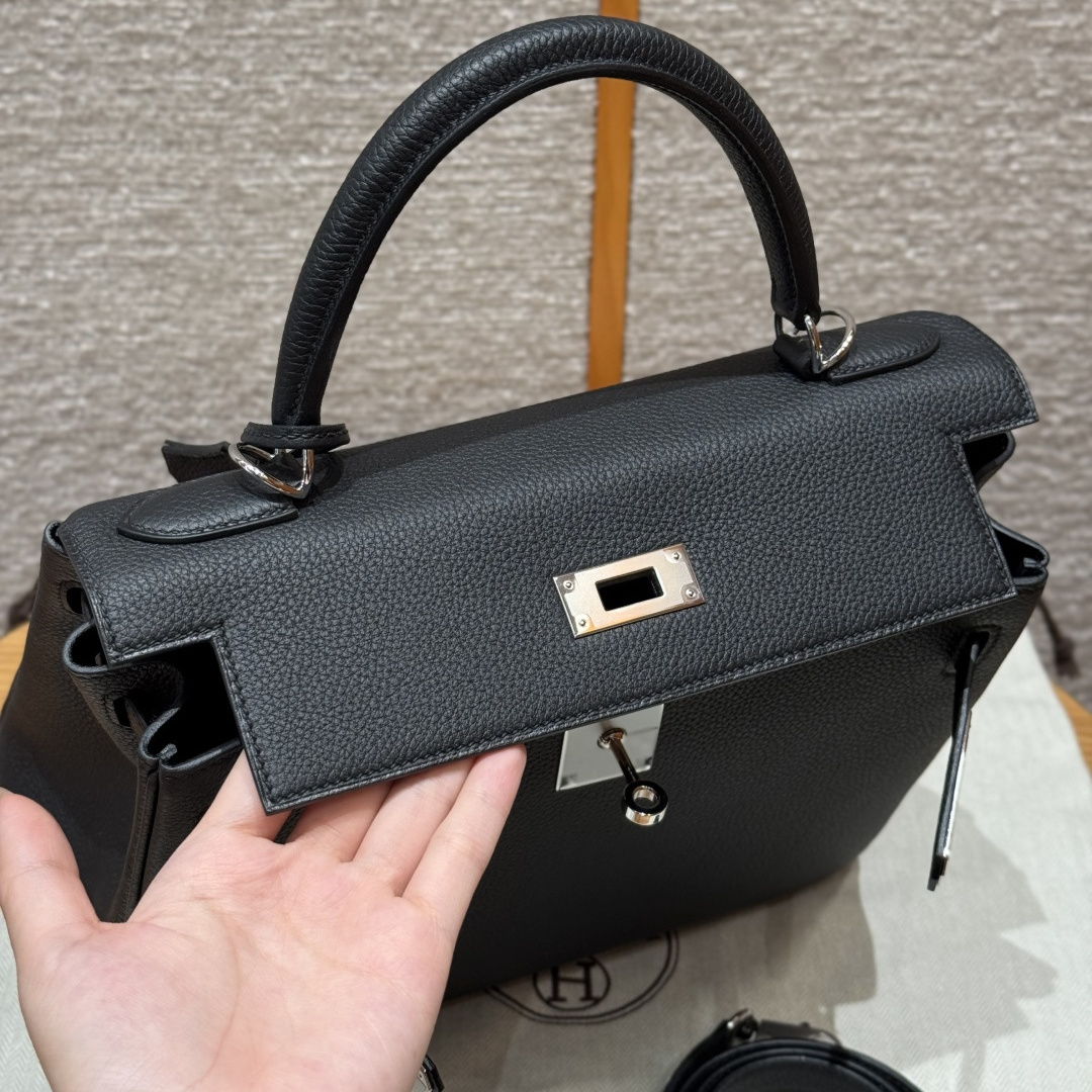 高仿Hermes*Kelly28系列H043230TC89黑色銀扣牛皮純手工