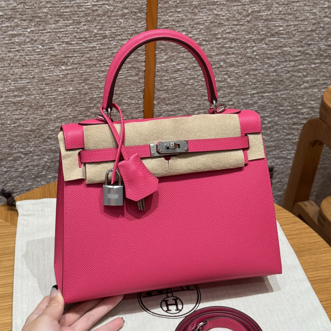 高仿Hermes*Kelly25系列H043110EPI6極致粉銀扣牛皮純手工