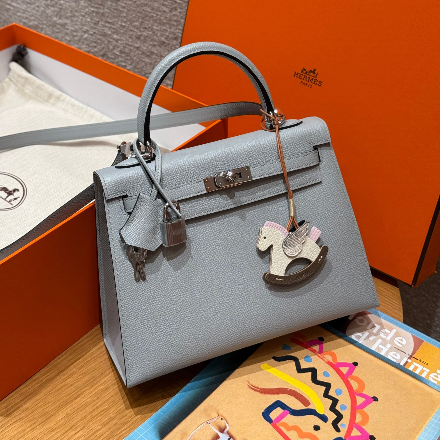 高仿Hermes*Kelly25系列H043110EPJ7亞麻藍銀牛皮純手工