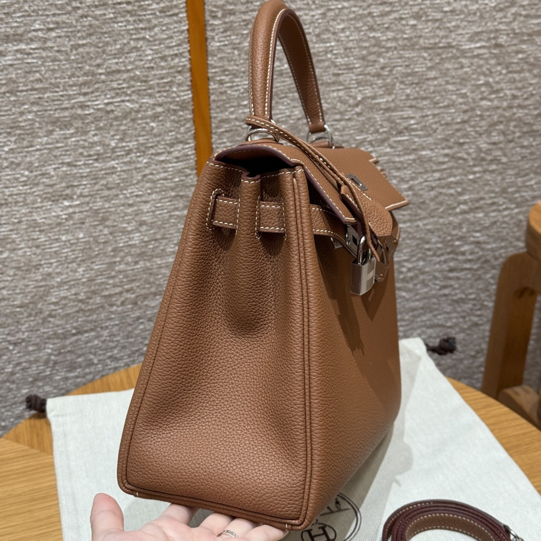高仿Hermes*Kelly28系列H043230TC37金棕色銀扣牛皮純手工