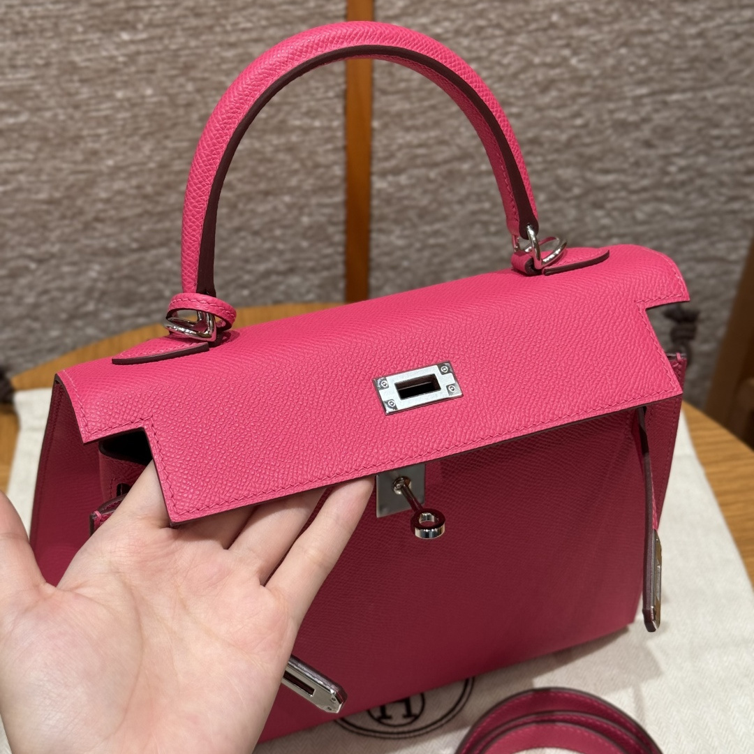高仿Hermes*Kelly25系列H043110EPI6極致粉銀扣牛皮純手工