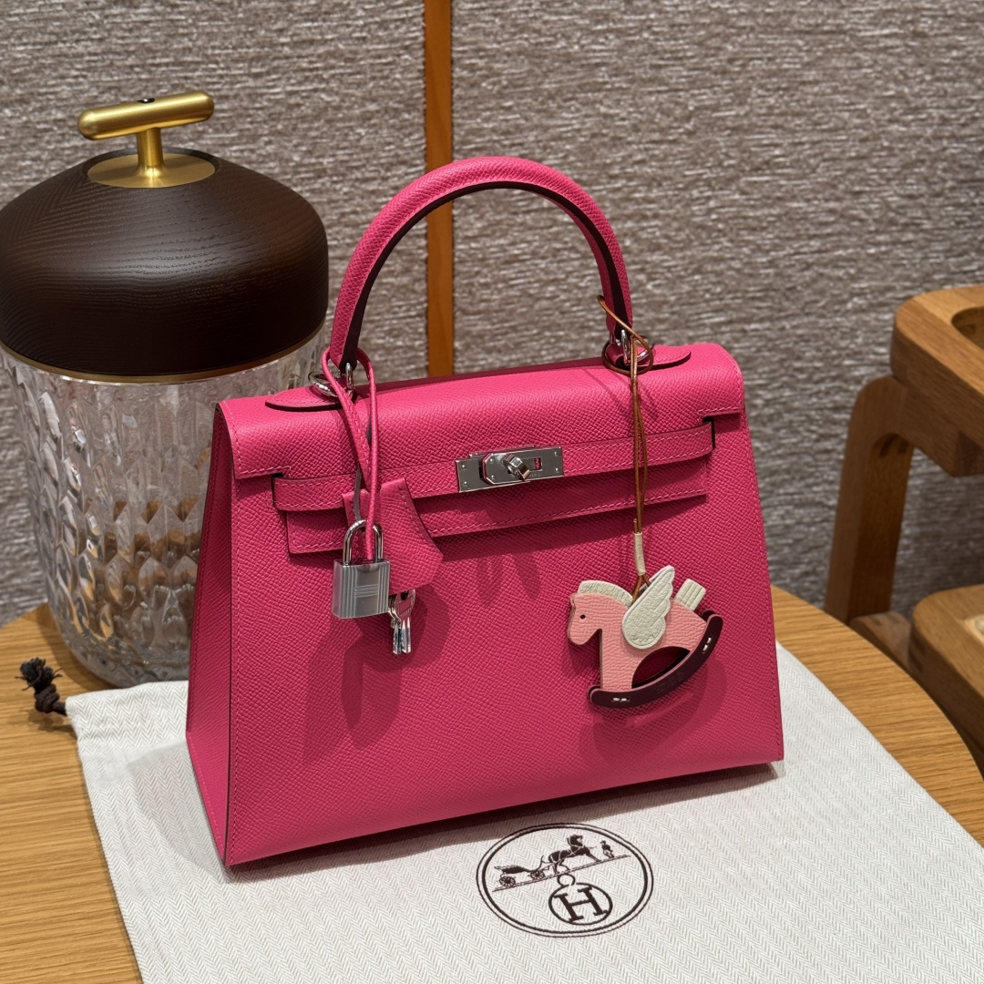 高仿Hermes*Kelly25系列H043110EPI6極致粉銀扣牛皮純手工