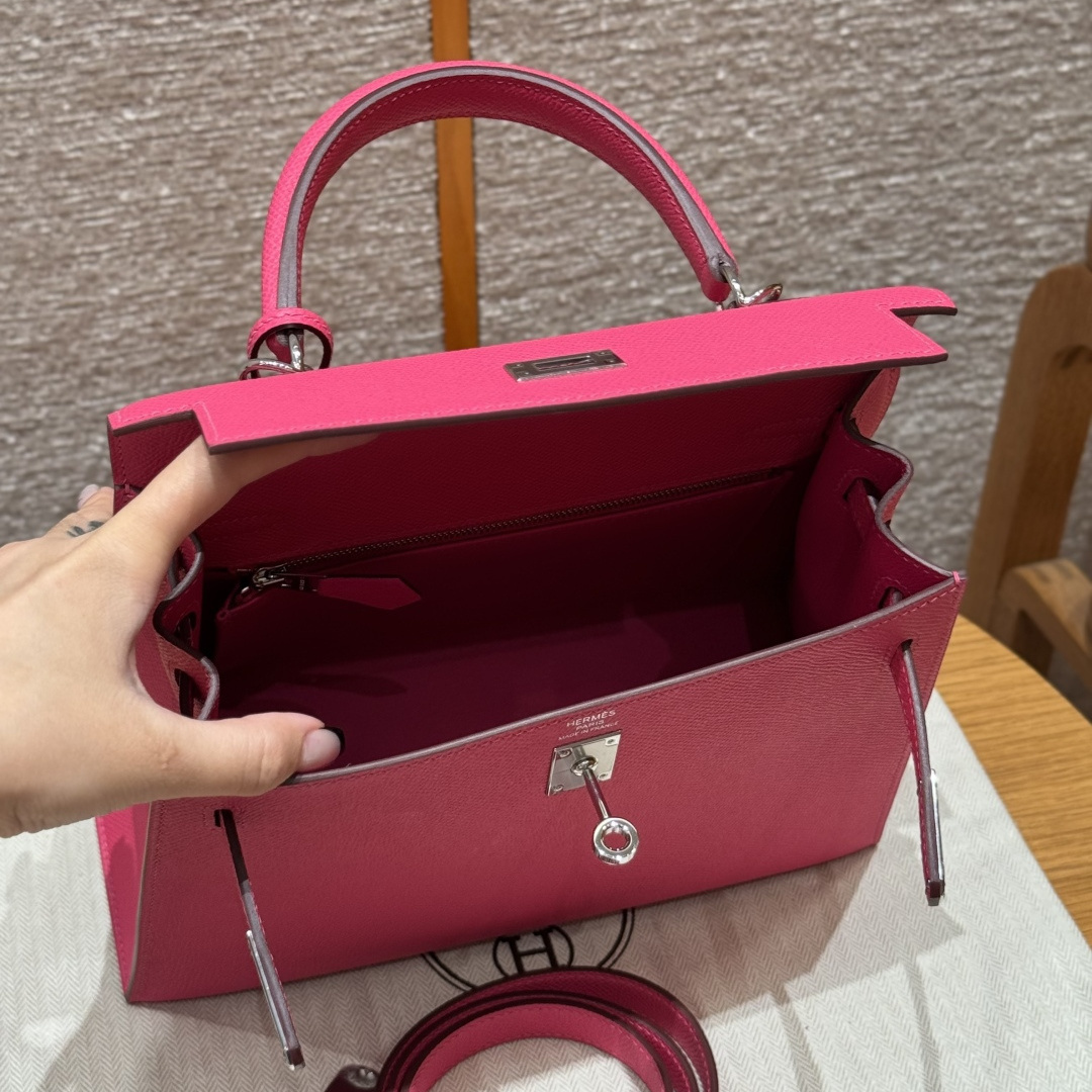 高仿Hermes*Kelly25系列H043110EPI6極致粉銀扣牛皮純手工