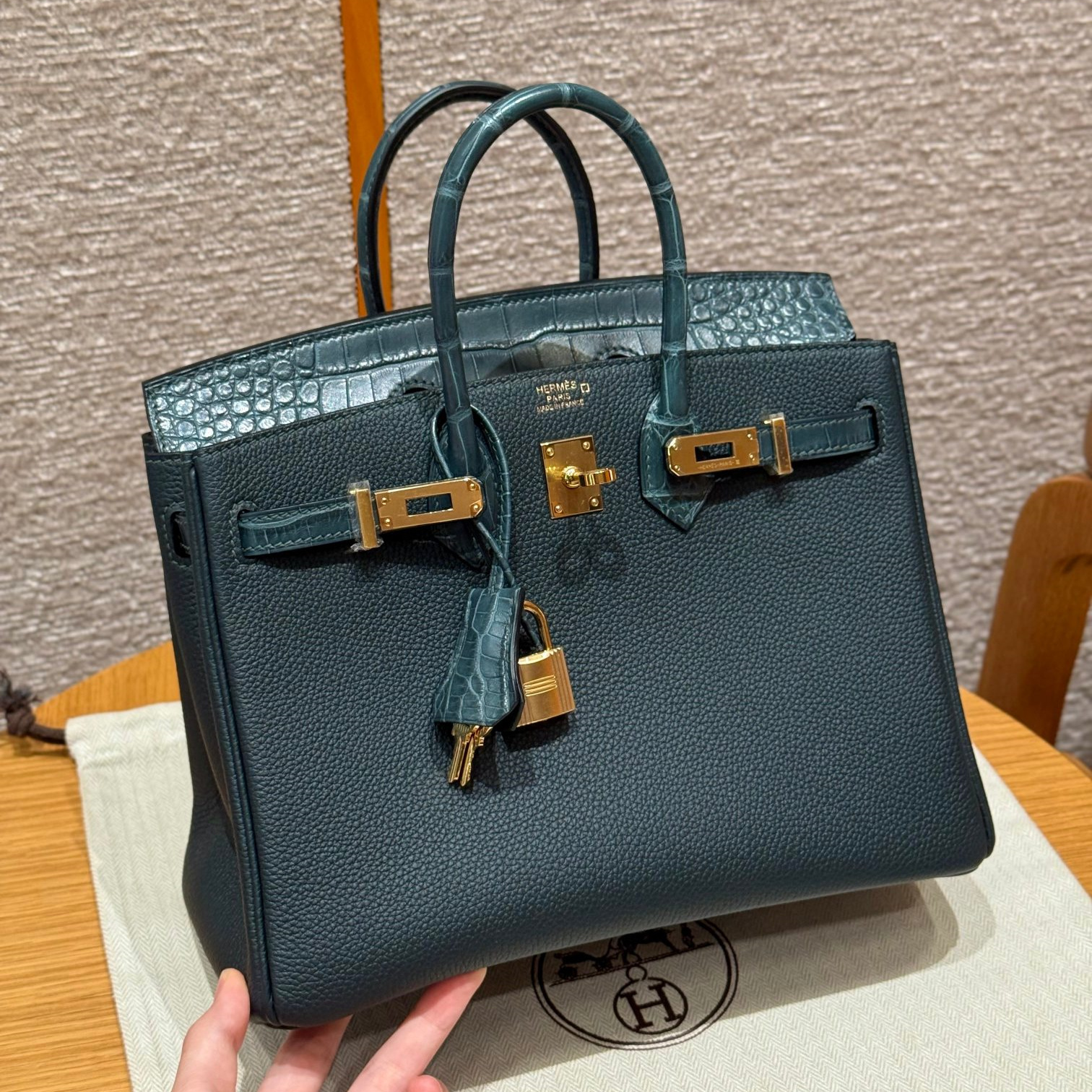 高仿Hermes*Birkin25系列H041344BOCM60松柏綠鱷魚皮拼牛皮金扣純手工