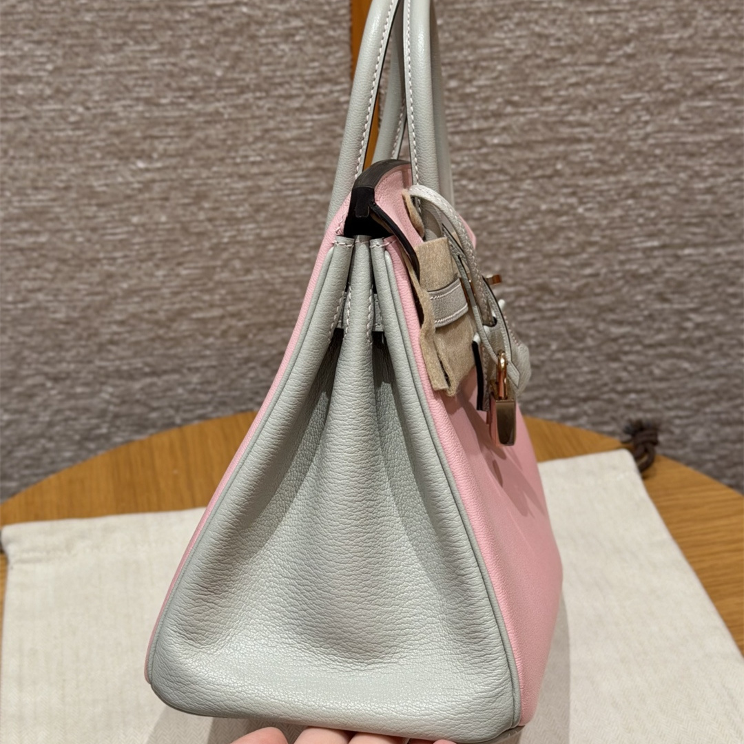 高仿Hermes*Birkin25系列H041344CA3Q80櫻花粉拼珍珠灰山羊皮金扣純手工