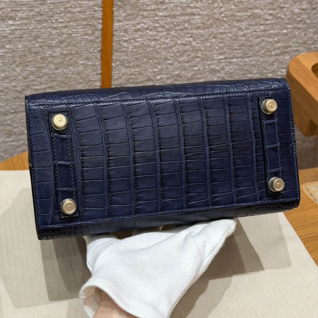 高仿Hermes*Birkin25系列H073178CM37寶石藍鱷魚皮金扣純手工