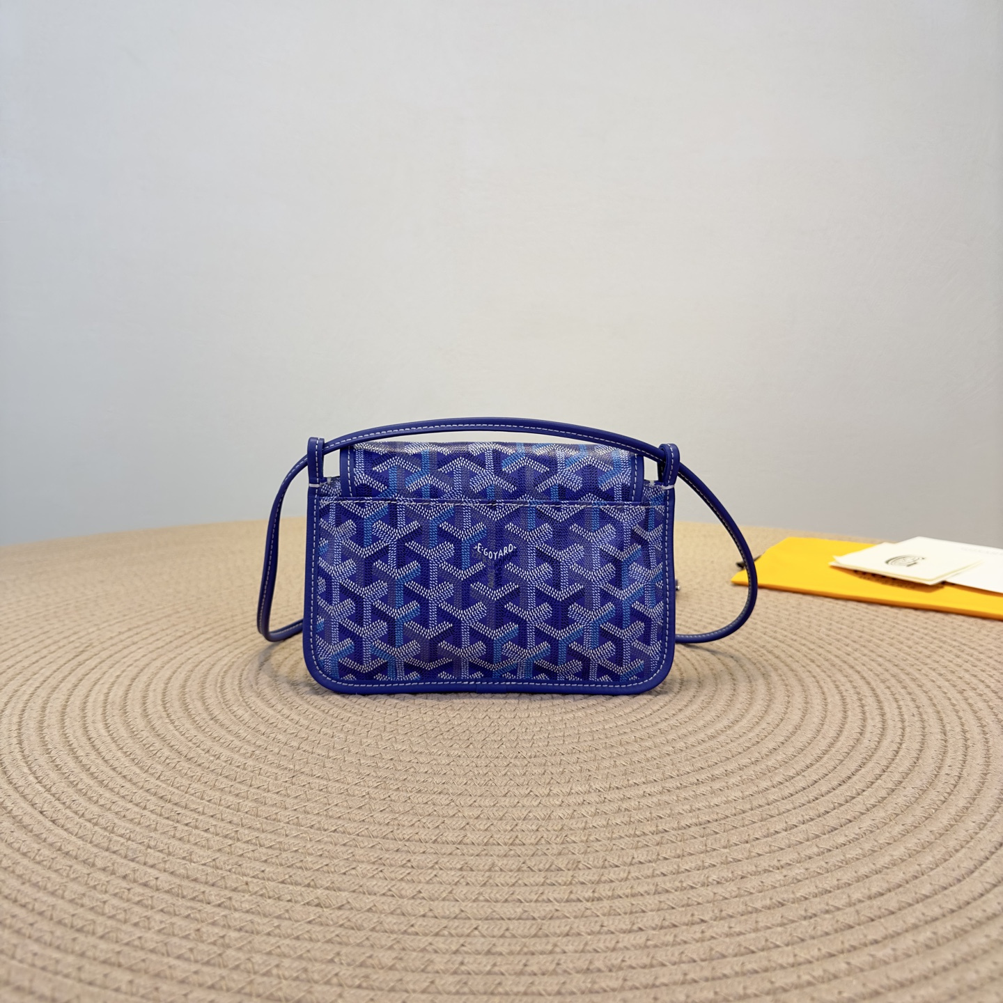 高仿Goyard*Plumet系列73CL21P信封包藍紫純原版本