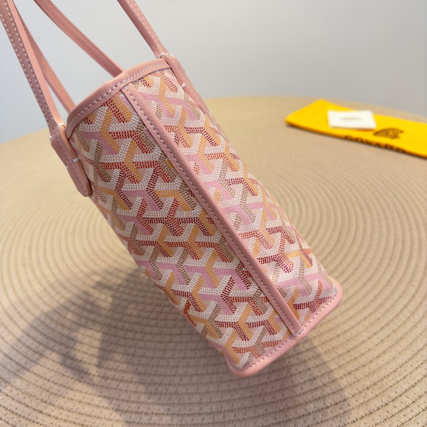 高仿Goyard*Anjou系列42TY74P雙面購物袋櫻花粉Mini純原版本