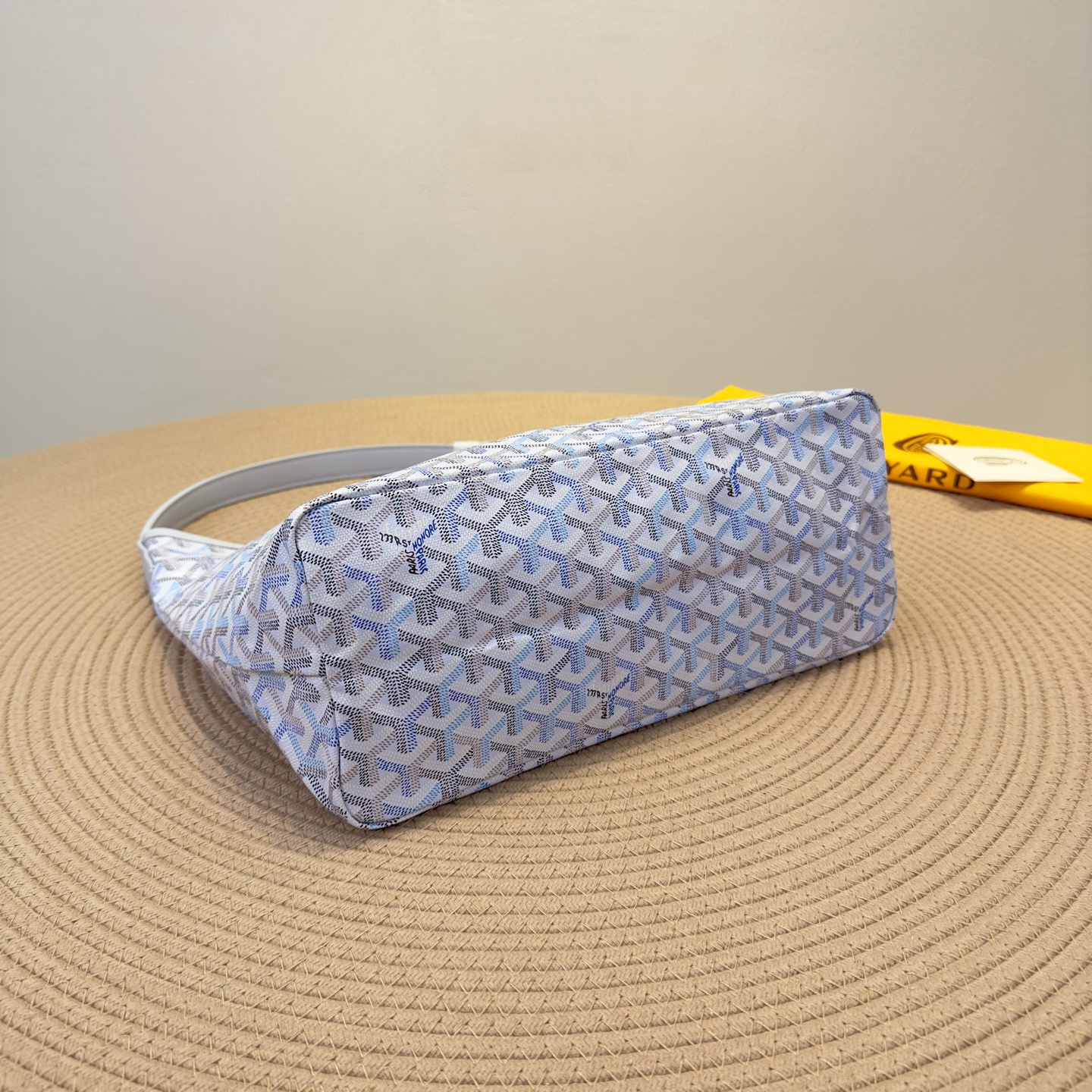 高仿Goyard*Hobo系列Boheme71CL23P購物袋冰川極地藍大號純原版本