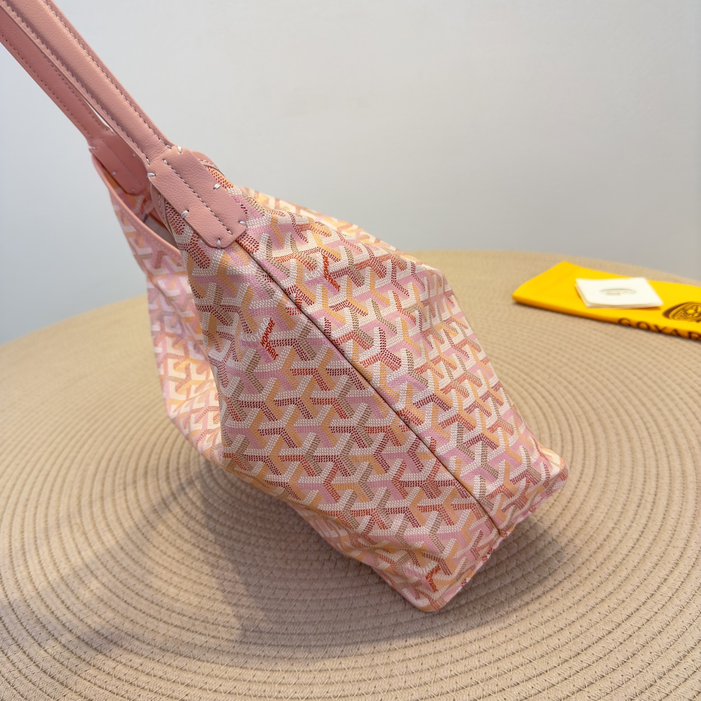 高仿Goyard*Hobo系列Boheme74CL42P購物袋櫻花粉大號純原版本