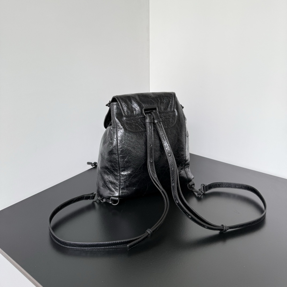 高仿Balenciaga*LeCity系列RZ1000雙肩包羊皮石墨黑Mini純原版本