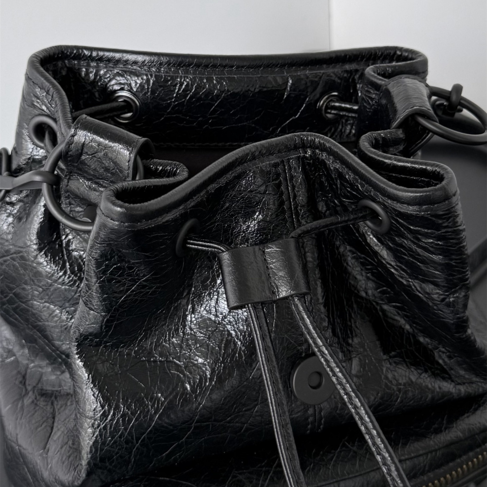 高仿Balenciaga*LeCity系列RZ1000雙肩包羊皮石墨黑Mini純原版本